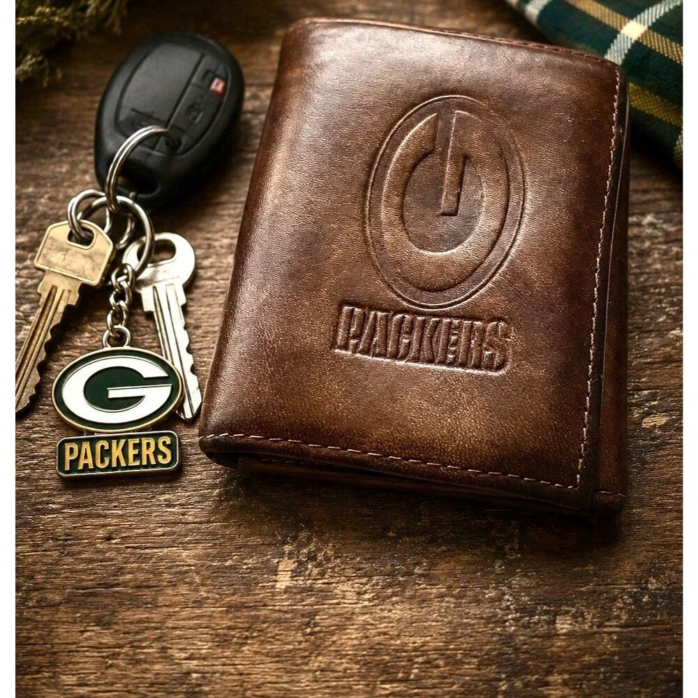 Vintage 1990s Green Bay Packers Genuine Leather Trifold Wallet Brown NFL Patina